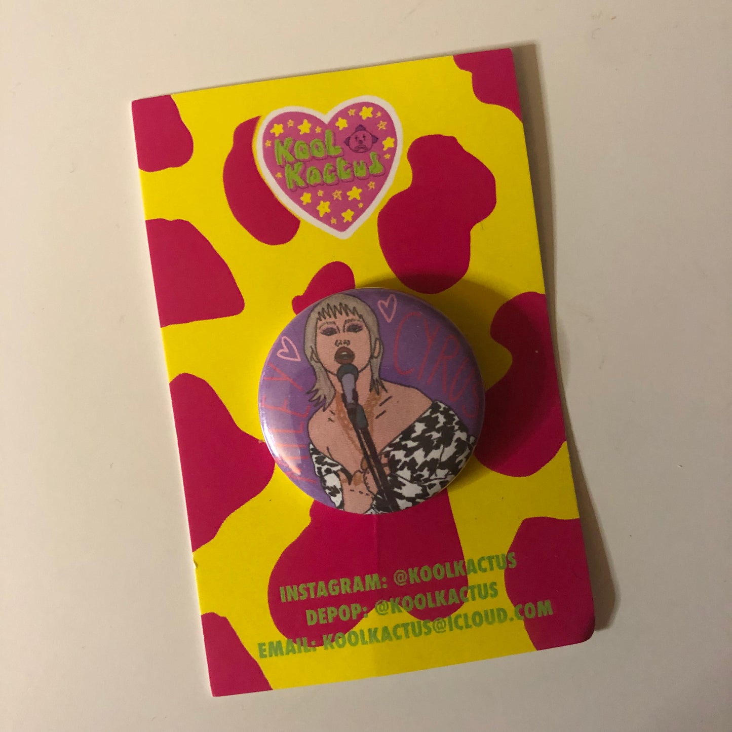 Miley Cyrus Badge